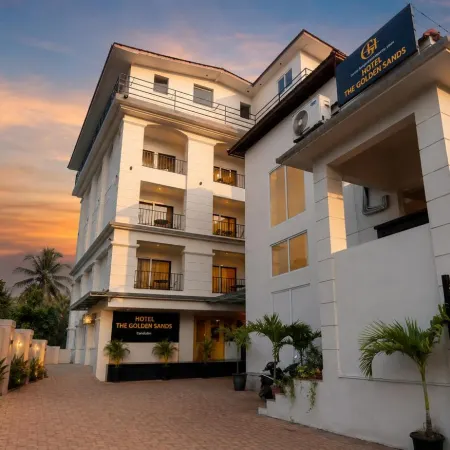Hotel the Golden Sands, Located on Calangute Main Road