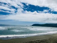 Backdoor Villa - Beach