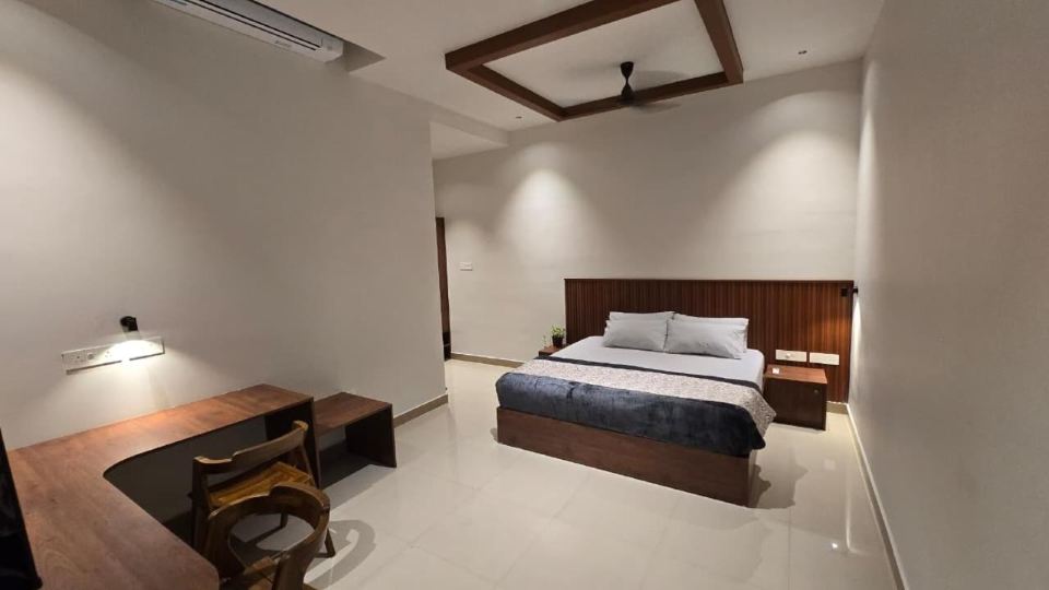 Karippals Inn