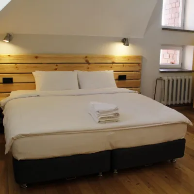 Baikal Archi Apt Hotel โรงแรมใกล้รูปปั้นเลโอนิด ไกได