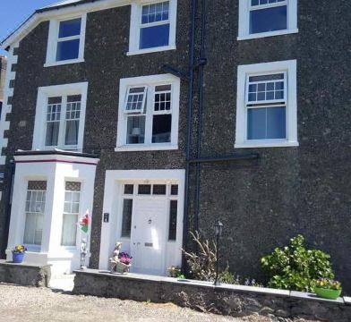 Craig-y-Mor - Housity