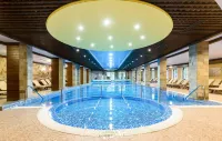 Grand Royale Apartment Complex & Spa - spa