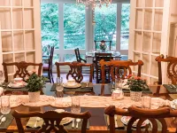 Colonial Gardens B & B