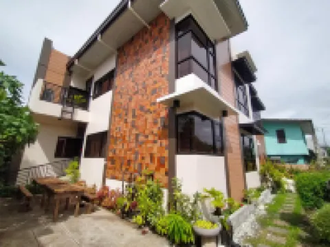 Pompeo and Luming's Inn Hotéis em 