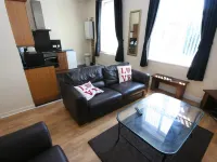 Marley Mansions Apartments - King ST Ref : 10/3 Hotels in Wallasey