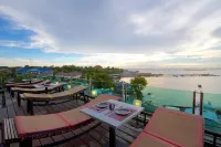 Kroque Boutique & Bistro - bar