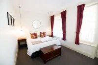 Bentley's Hotel Hotels in Emu Flat