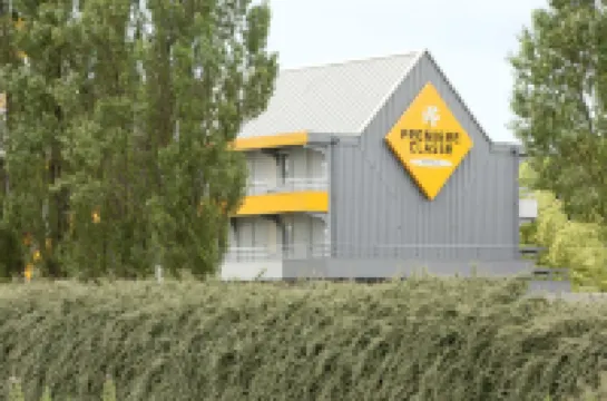 Premiere Classe Caen Est - Mondeville Hotels in 