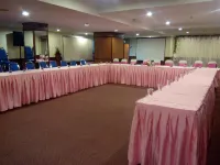 Hotel Sri Garden Sdn. Bhd. Hotels in Wang Bintong