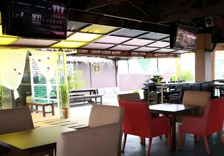 Hotel Jsl Отели в г. Plentong