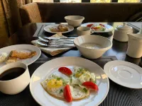 Grand Hotel 돔베이 호텔