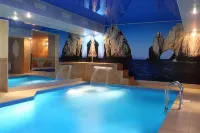 Lazurny Bereg Hotel