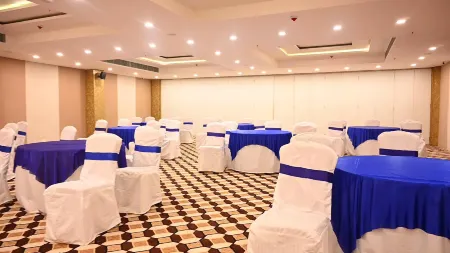 Seven Hills Hotel Отели рядом с достопримечательностью «Храм Джаганнатхи в Пури»