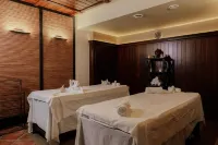 Gala Alpik Hotel Các khách sạn ở Estosadok