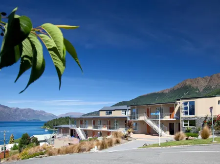 亞歷克西斯汽車旅館和公寓