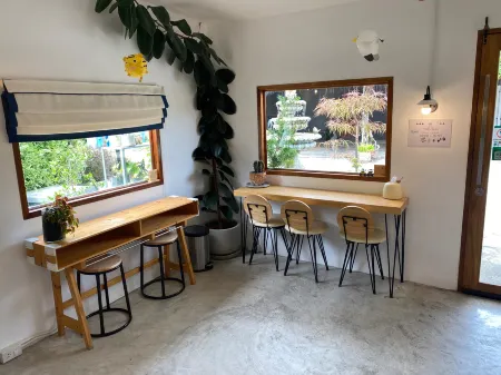 Thanyatorn Resort Отели в г. Kamphang Saen