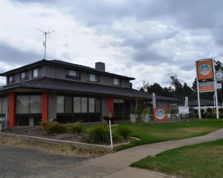 メニンヤ パームス モアマ モアマのホテル