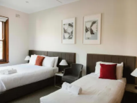 Dormie House Hotels in Bowral