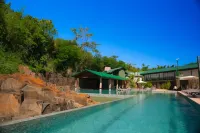 Iguazu Jungle Lodge - Pools