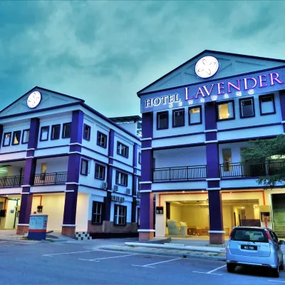 Hotel Lavender Senawang Отели рядом с достопримечательностью «Парк с озером»