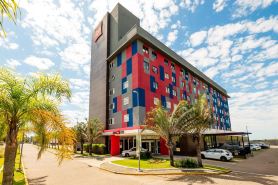 Ibis Porto Alegre Assis Brasil