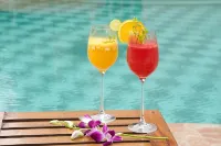 Radisson Blu MBD Hotel Noida - Pools