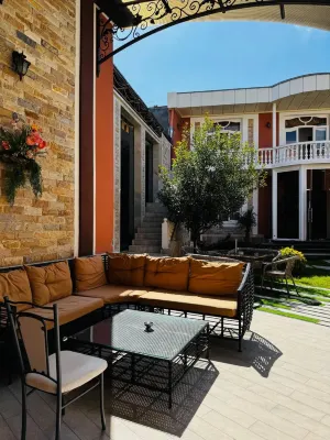 Hotel Al-Bukhory - balcon