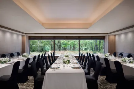 Fuji Marriott Hotel Lake Yamanaka Отели рядом с достопримечательностью «Panoramic Viewing Platform»