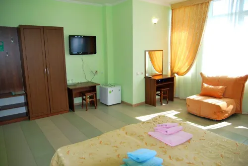 Green (Grin) Guest House