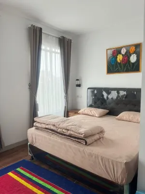 Villa Falenia City View 5 Bedrooms with Private Pool Hotels in Isola