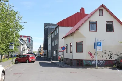 Reykjavik Antique Rentals Hotel a 