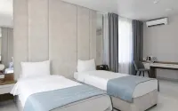 8Avenue Hotel by Provence