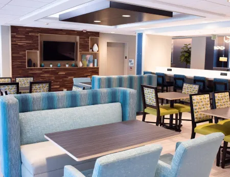 Holiday Inn Express & Suites Conover (Hickory Area)