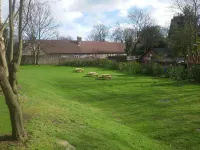 Crosshill House Hotels in Giffnock