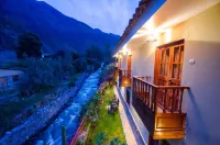 Sol Ollantay Boutique Hotel - Mountain view