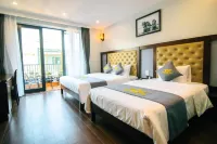 TOP ONE HA LONG HOTEL - parking