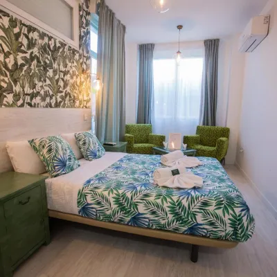 Hostal Escala Suites 시우다드 리니알 주변 호텔