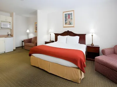 Baymont by Wyndham Belen NM Hotel in zona Sundancer Alpacas