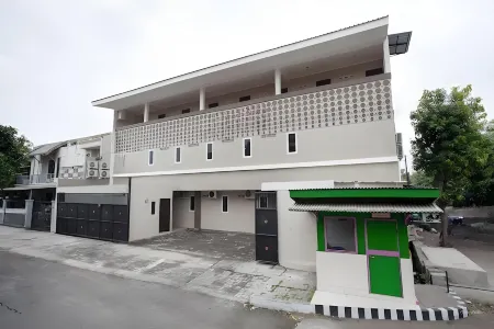 Yutaka Inn Dukuh Kupang Surabaya