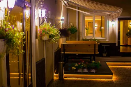 Отель на Манежном