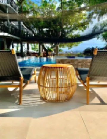 The Henry Resort Taramindu Laiya