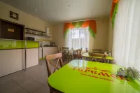 Hotel Teremok Moskovskiy - 早餐