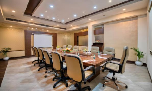 Sapna Clarks Inn Lucknow