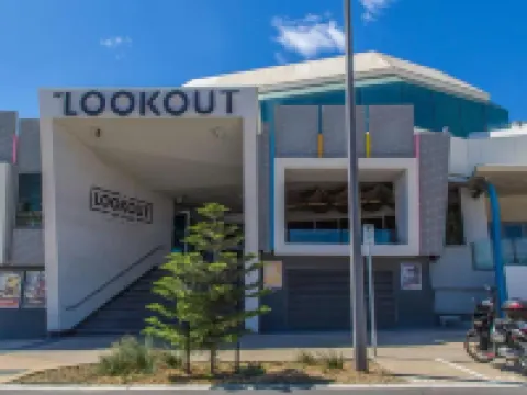 Scarborough & Absolutely Beachfront Hotels in Scarborough