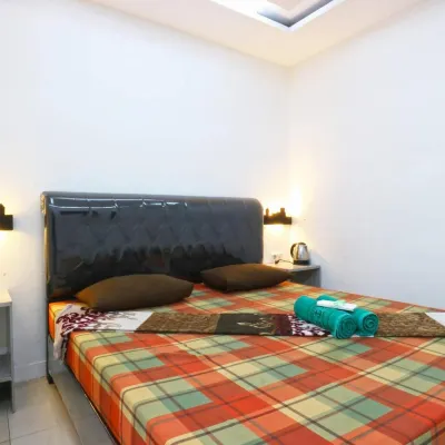 Habibah Syariah Hotel Các khách sạn gần Trung tâm thương mại Mal Artha Gading