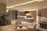 Palm Gate Hotel Suites