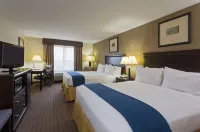 Holiday Inn Express & Suites Moultrie Hotels in Moultrie
