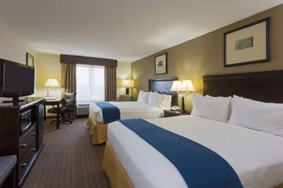 Holiday Inn Express & Suites Moultrie Các khách sạn ở Moultrie