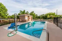 Staybridge Suites Knoxville-West Hotels in Farragut