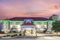 La Quinta Inn & Suites by Wyndham Tucumcari Hotels in Tucumcari